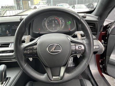 2017 Lexus LC thumbnail 27
