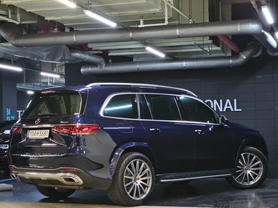 MERCEDES-BENZ GLS - 7