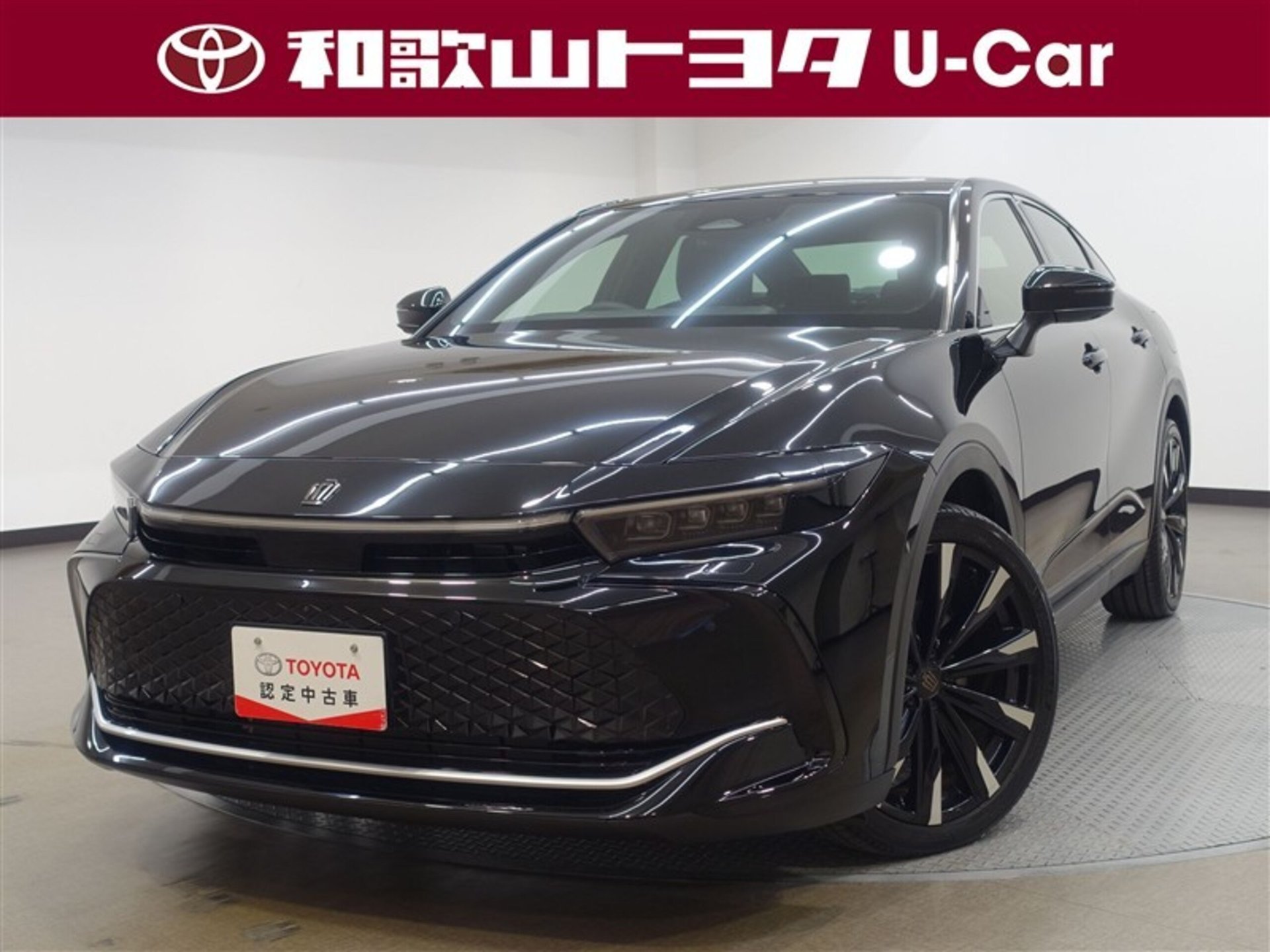 TOYOTA CROWN CROSSOVER - View 1