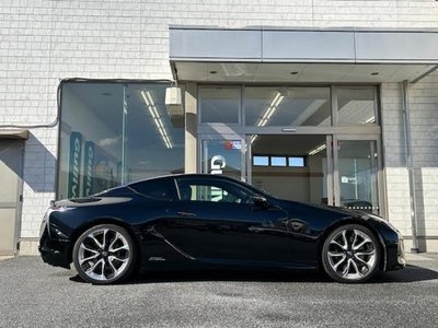 LEXUS LC - 10