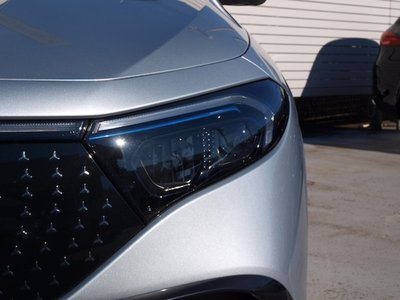 MERCEDES-BENZ EQA - 4