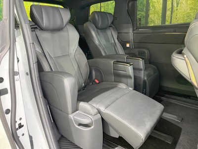 2025 TOYOTA ALPHARD 照片 9