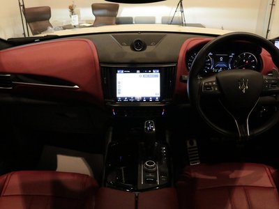 2023 Maserati LEVANTE thumbnail 52