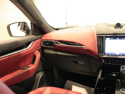 2023 Maserati LEVANTE thumbnail 55