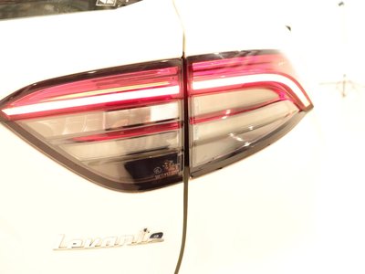 2023 Maserati LEVANTE thumbnail 63