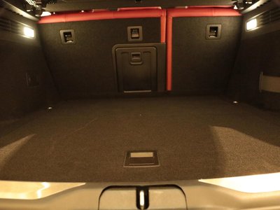 2023 Maserati LEVANTE thumbnail 36