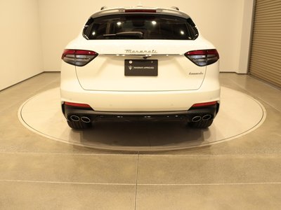 2023 Maserati LEVANTE 照片 9