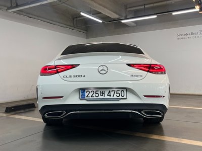 MERCEDES-BENZ CLS - 4
