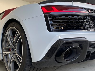 2020 AUDI R8 SPYDER thumbnail 200