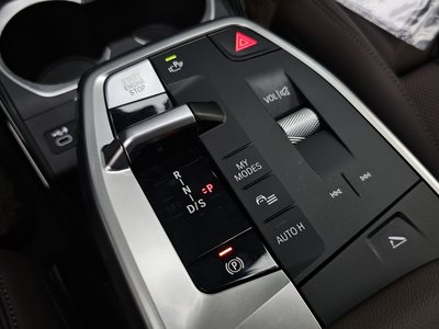 2024 BMW X1 — миниатюра 12