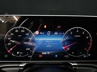 MERCEDES-BENZ S-CLASS - 8