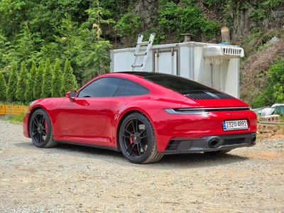 PORSCHE 911 - 2