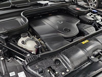 MERCEDES-BENZ GLS - 7