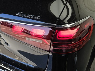 MERCEDES-BENZ GLS - 10
