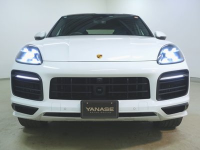 PORSCHE CAYENNE - 3