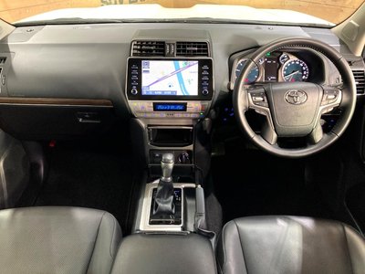 TOYOTA LAND CRUISER PRADO - 2