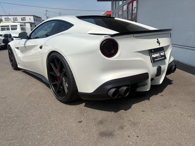 صورة 8 لـ 2013 Ferrari F12 BERLINETTA