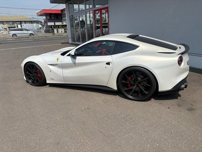 صورة 2 لـ 2013 Ferrari F12 BERLINETTA