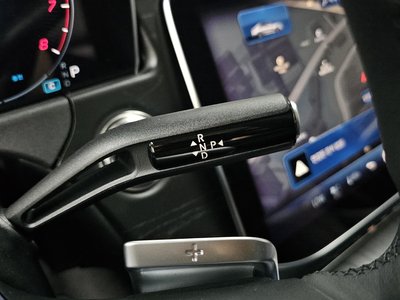 2025 Mercedes-BENZ E-CLASS — миниатюра 12