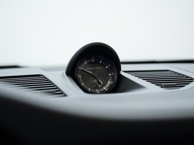 2025 Porsche 911 — миниатюра 14
