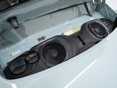 2025 Porsche 911 photo 6