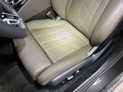 صورة 10 لـ 2023 BMW 5 SERIES