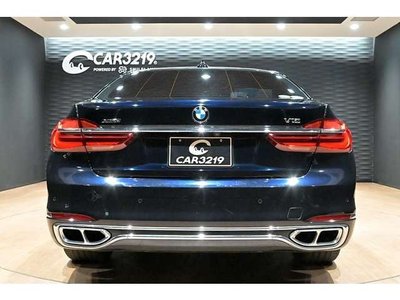 BMW 7 SERIES - 7