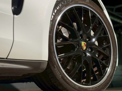 2017 Porsche PANAMERA 缩略图 49
