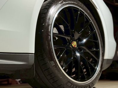 2017 Porsche PANAMERA 缩略图 52