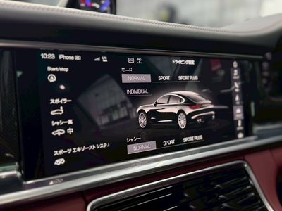 2017 Porsche PANAMERA 缩略图 30