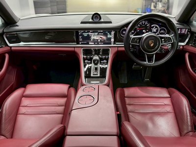 2017 Porsche PANAMERA 照片 6