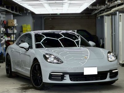 2017 Porsche PANAMERA 缩略图 14