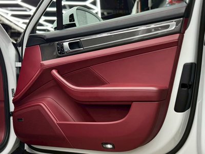 2017 Porsche PANAMERA 缩略图 35