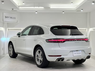 صورة 4 لـ 2020 Porsche MACAN