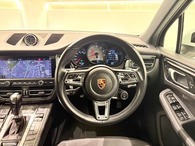صورة 2 لـ 2020 Porsche MACAN