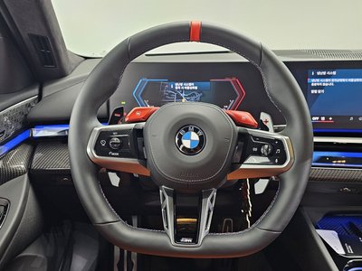 2026 BMW M5 — миниатюра 20