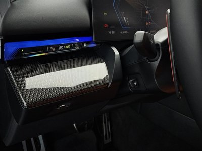 2026 BMW M5 — миниатюра 25