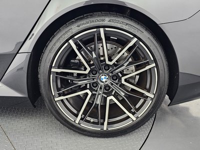 صورة 8 لـ 2026 BMW M5