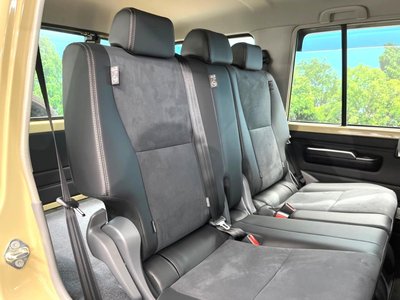 TOYOTA LAND CRUISER 70 - 10