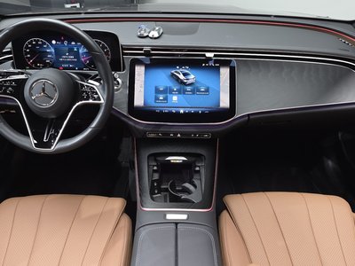 MERCEDES-BENZ E-CLASS - 5