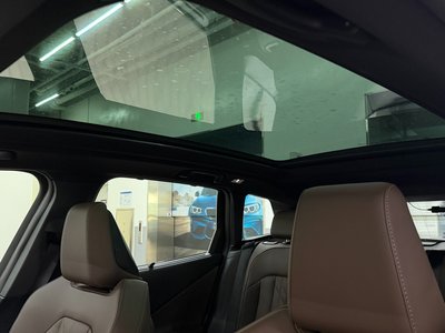 2025 BMW X3 缩略图 18