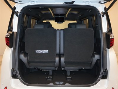 2024 Toyota ALPHARD thumbnail 25
