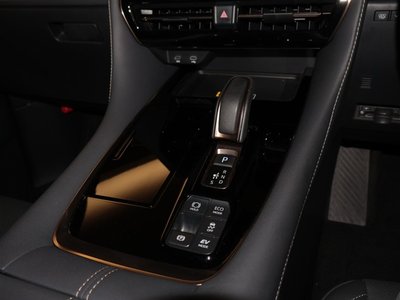 2024 Toyota ALPHARD thumbnail 15