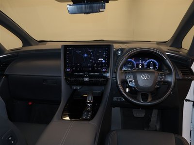 2024 Toyota ALPHARD photo 5