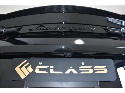 2024 Lamborghini URUS thumbnail 24