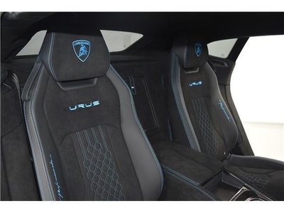 2024 Lamborghini URUS thumbnail 49