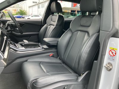 صورة مصغرة 15 لـ 2025 AUDI Q8