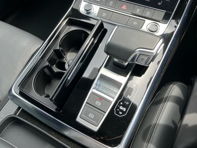 صورة مصغرة 40 لـ 2025 AUDI Q8