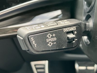 صورة مصغرة 34 لـ 2025 AUDI Q8
