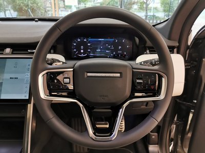 2025 LAND Rover DISCOVERY SPORT — миниатюра 32